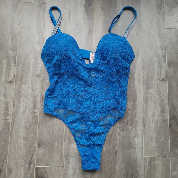 VS Push Up Bodysuit - Picture 3 of 7